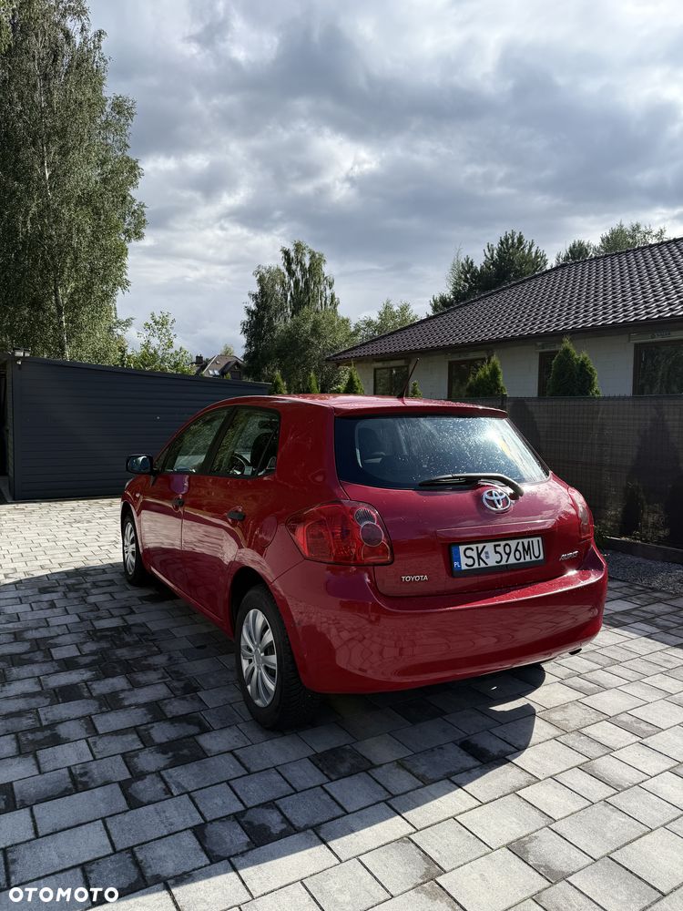 Toyota Auris 1.4 VVT-i Terra - 5