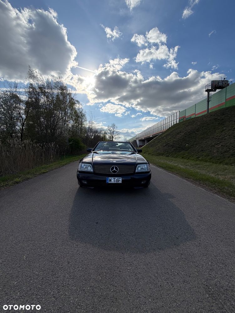 Mercedes-Benz SL 320 - 15