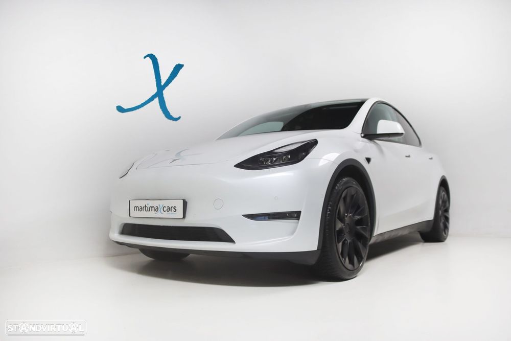Tesla Model Y Long Range Dual Motor AWD - 1
