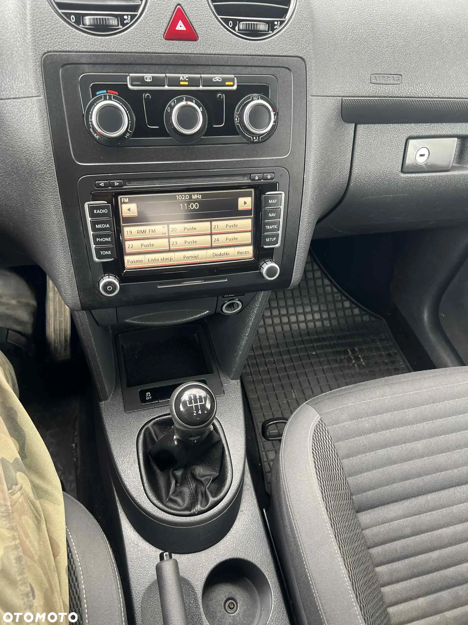 Volkswagen Caddy - 22