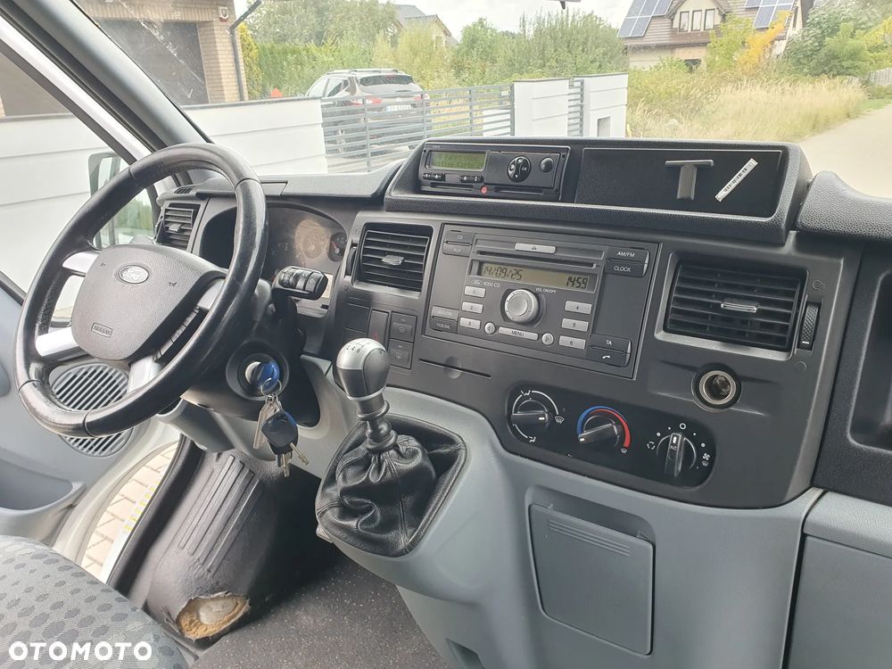 Ford Transit - 14