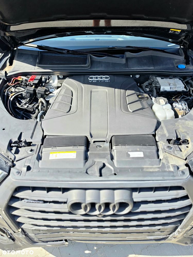 Audi Q7 3.0 TFSI Quattro Tiptronic - 13