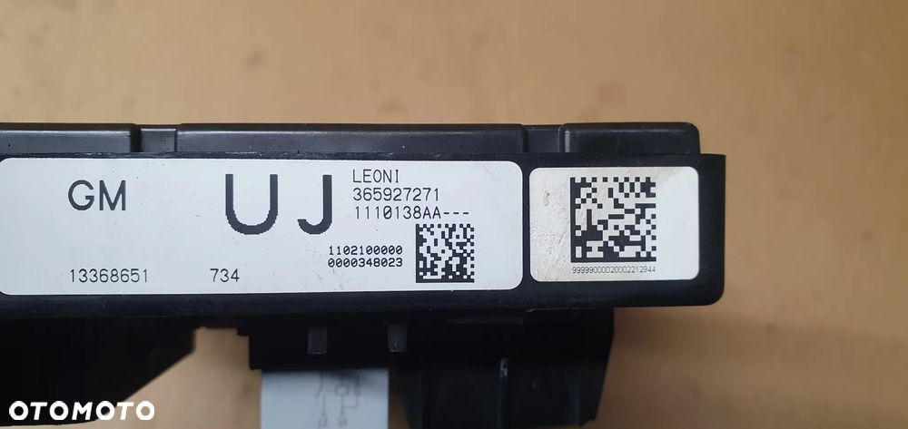 Moduł BSI skrzynka bezpieczników Opel Zafira C 13368651 365927271 - 5