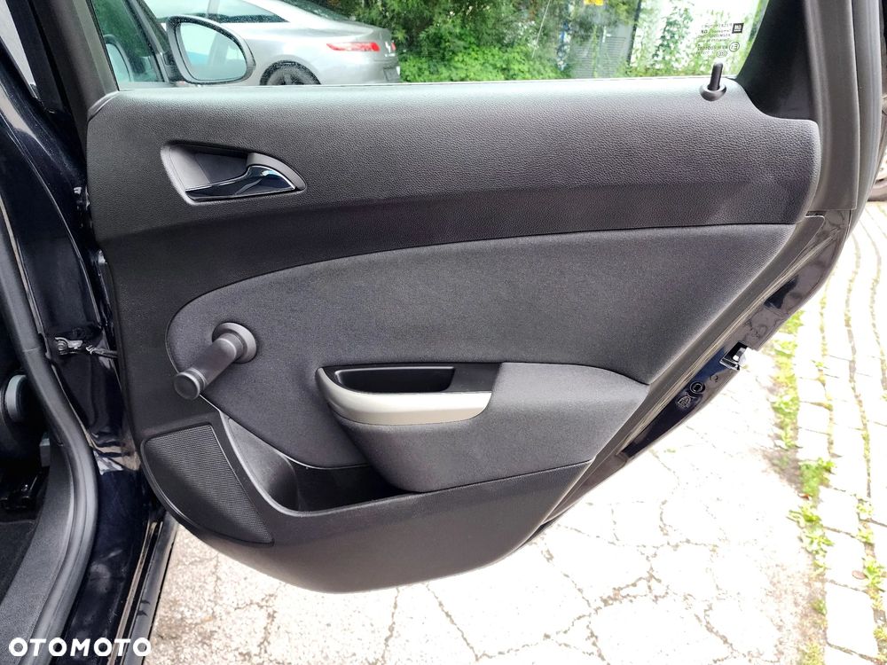 Opel Astra 1.4 Turbo Edition - 39