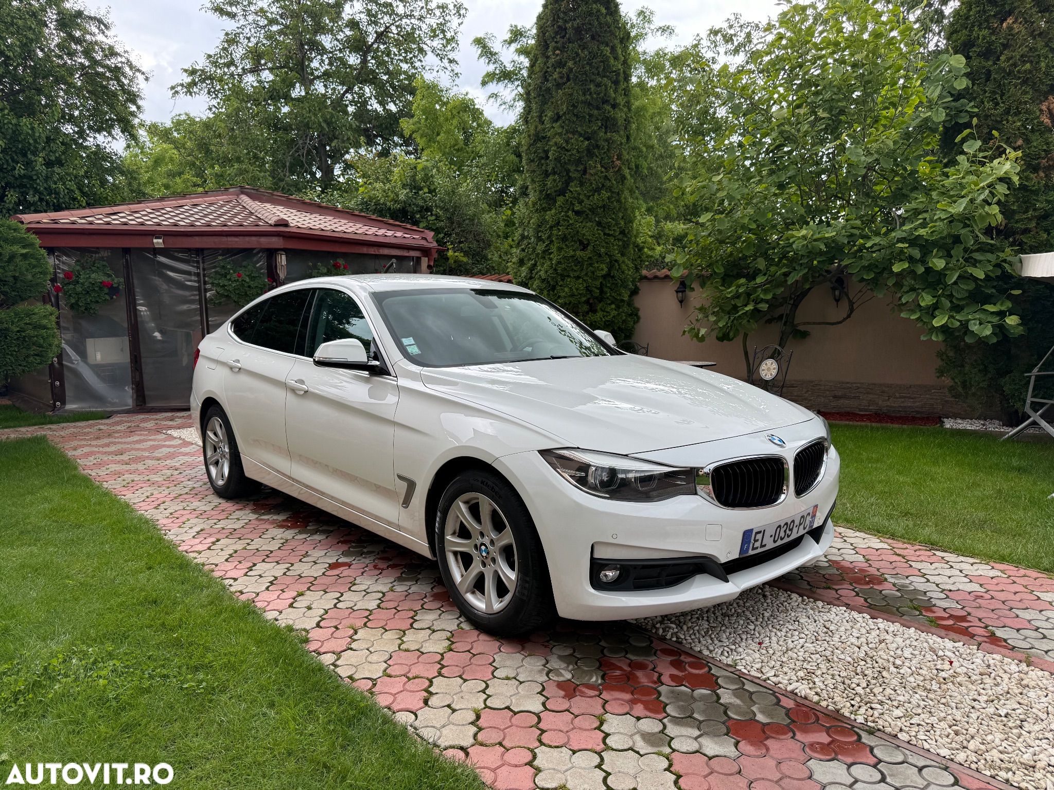 BMW Seria 3 318d Advantage - 1