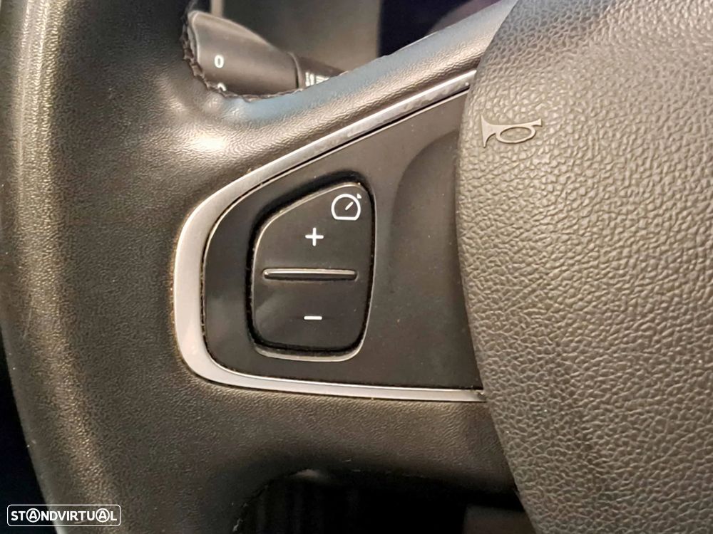 Renault Clio Sport Tourer 1.5 dCi Limited - 8