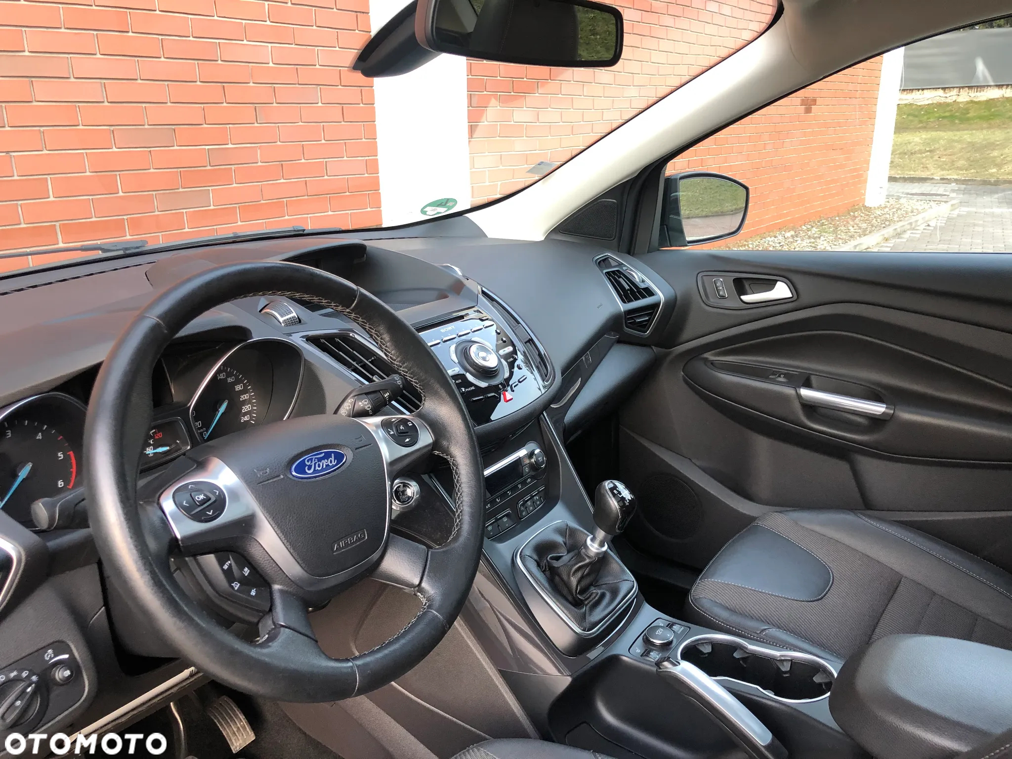 Ford Kuga 2.0 TDCi 4x4 Individual - 26