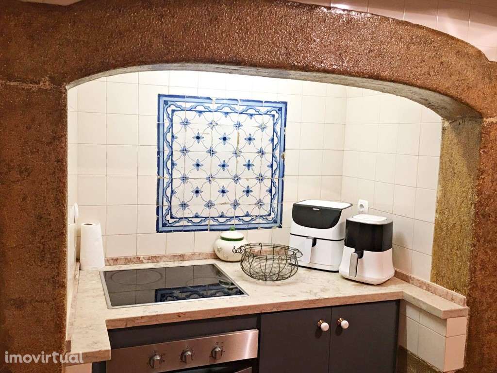 Apartamento T2 mobilado na Baixa de Lisboa-Prédio Pombalino - Grande imagem: 3/28