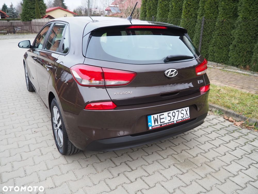 Hyundai i30 1.6 D Comfort - 15