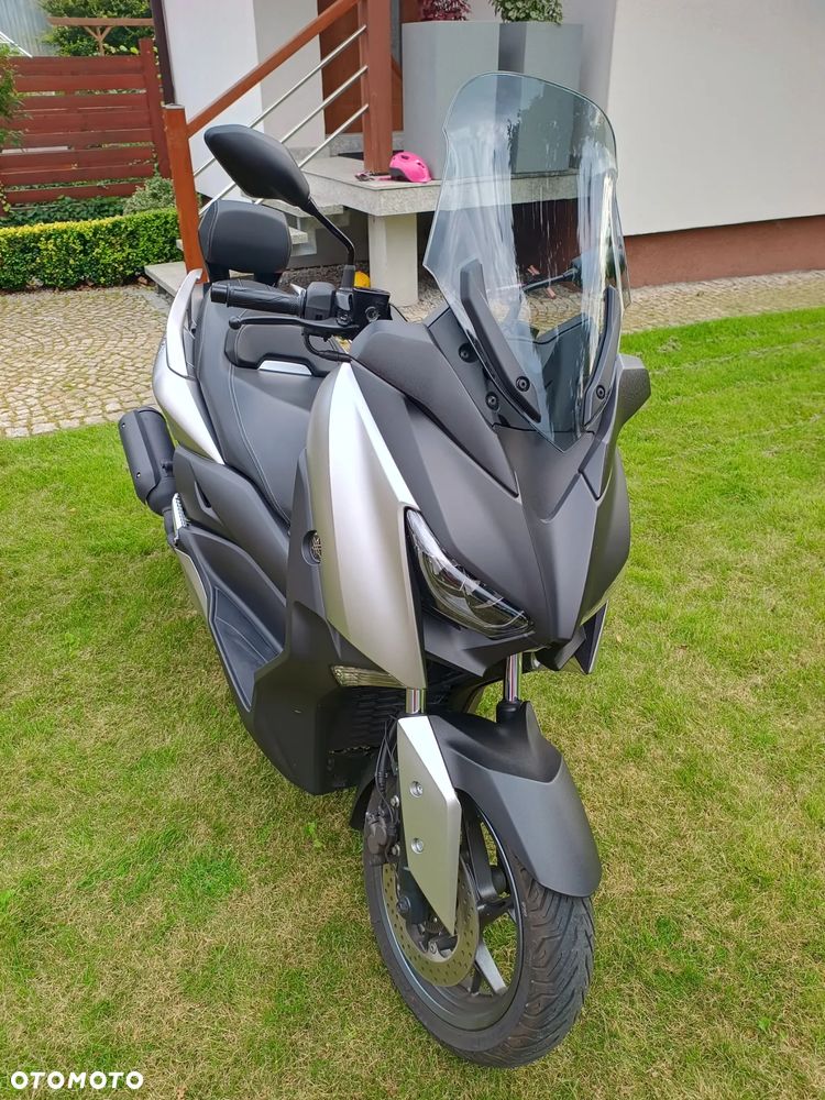 Yamaha X-max - 17