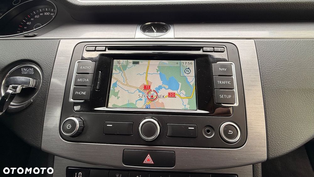 Volkswagen Passat 2.0 TDI Comfortline - 31