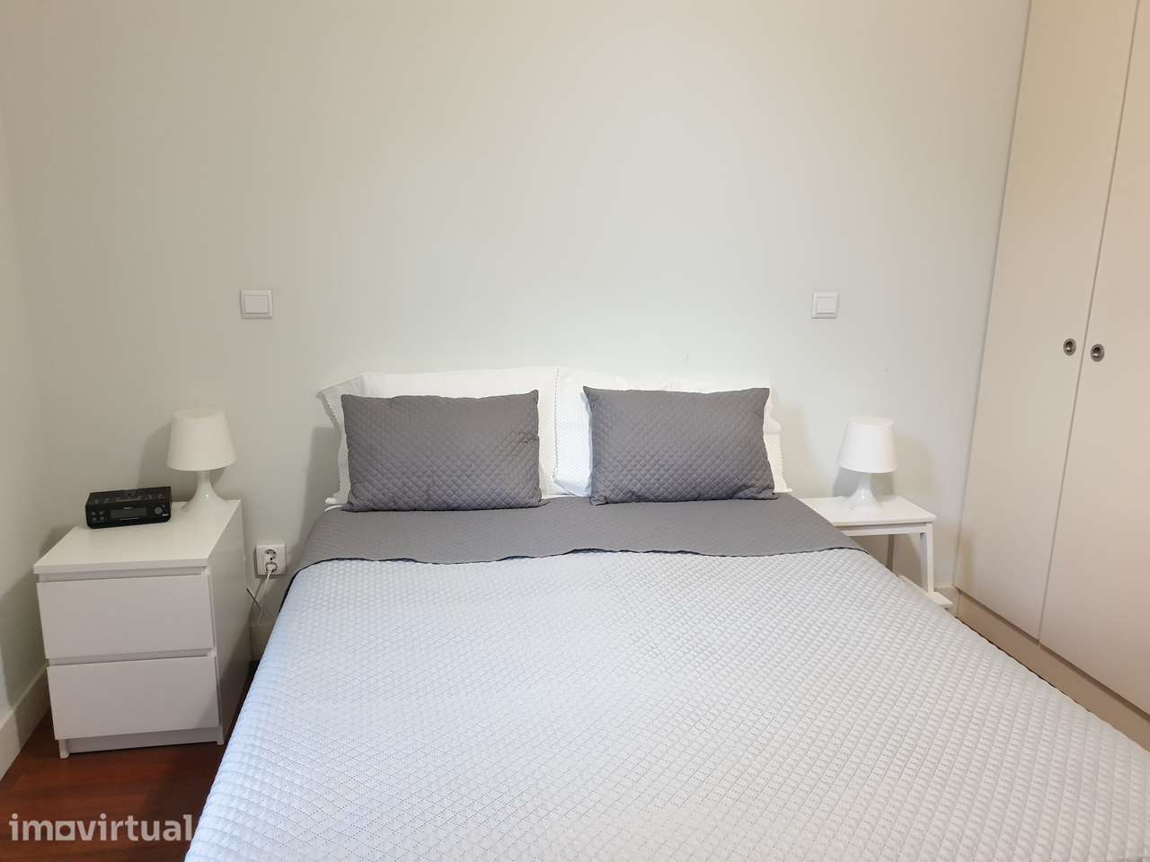 Apartamento T1 com patio e ar condicionado - Grande imagem: 2/7