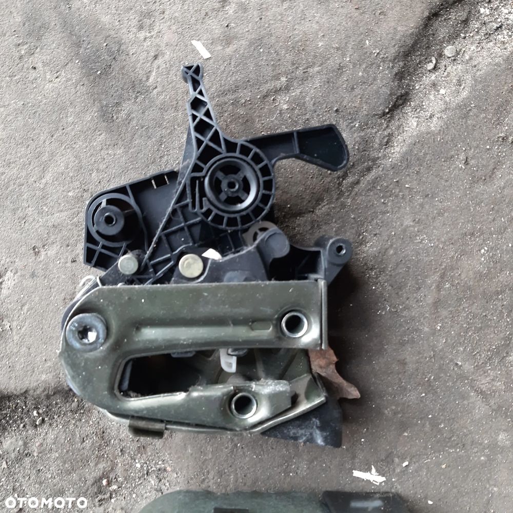 Zamwk Oparcia Kanapy Lewy Lub Prawy Volvo V70 II - 2