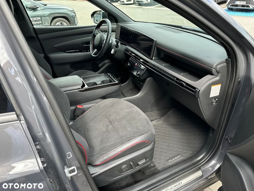 Hyundai Tucson 1.6 T-GDi HEV N-Line 4WD - 7