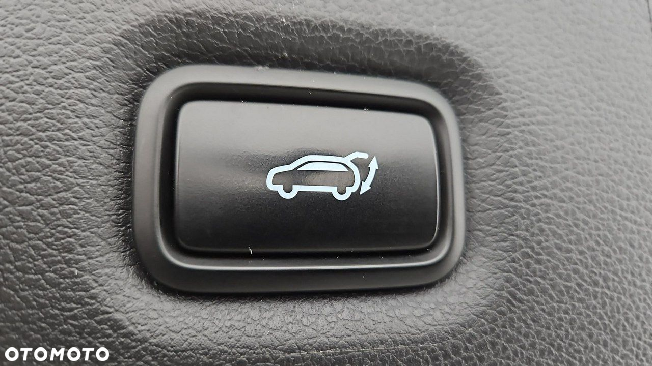 Hyundai Santa Fe - 26
