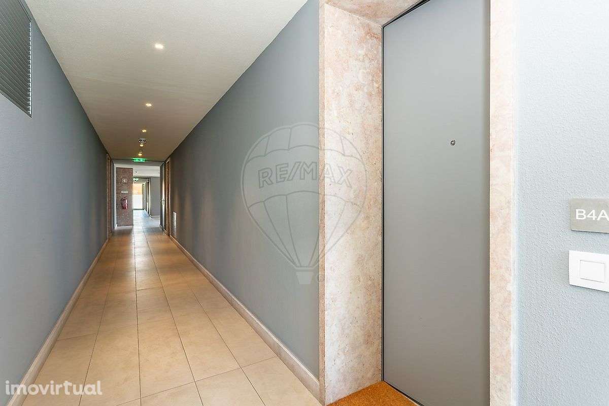 Apartamento T1 para venda - Grande imagem: 2/17