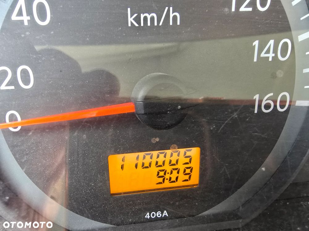 Nissan Cabstar - 8
