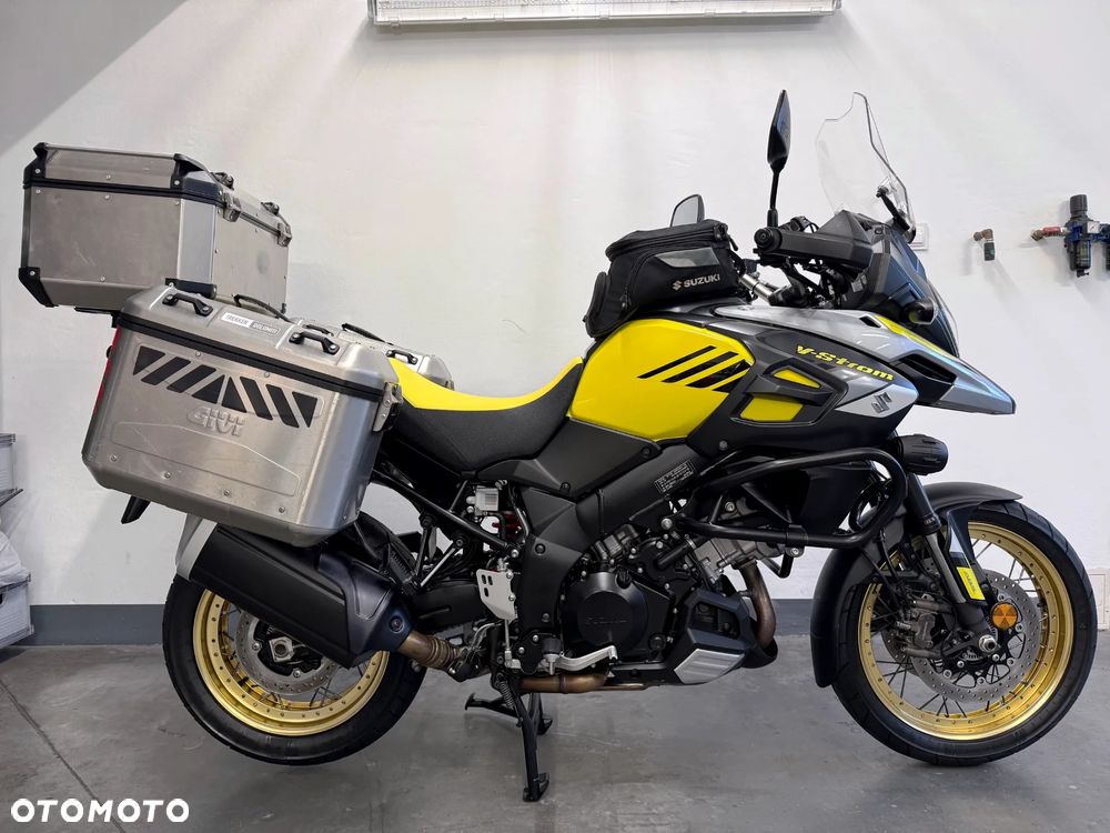 Suzuki V-STROM - 2