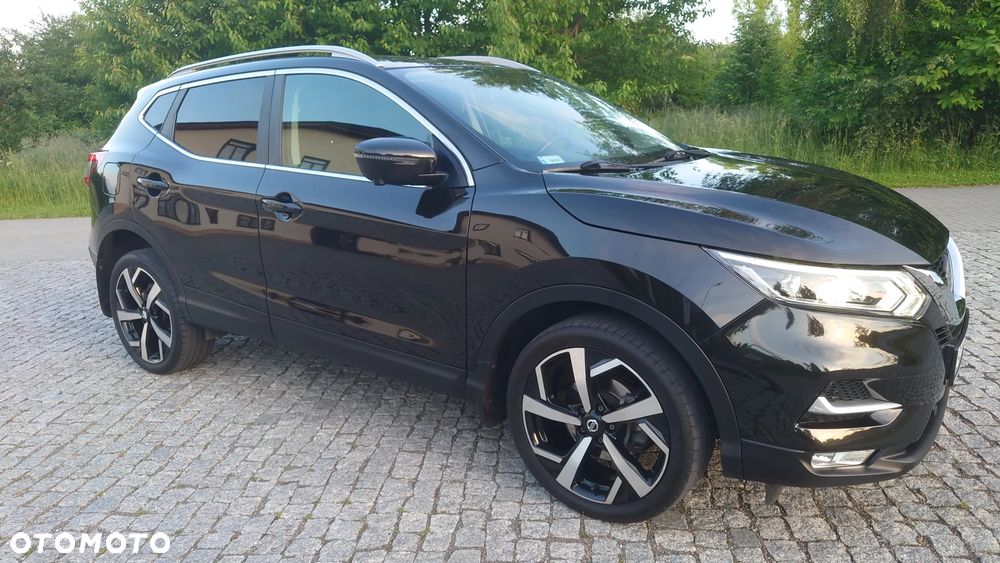 Nissan Qashqai - 2