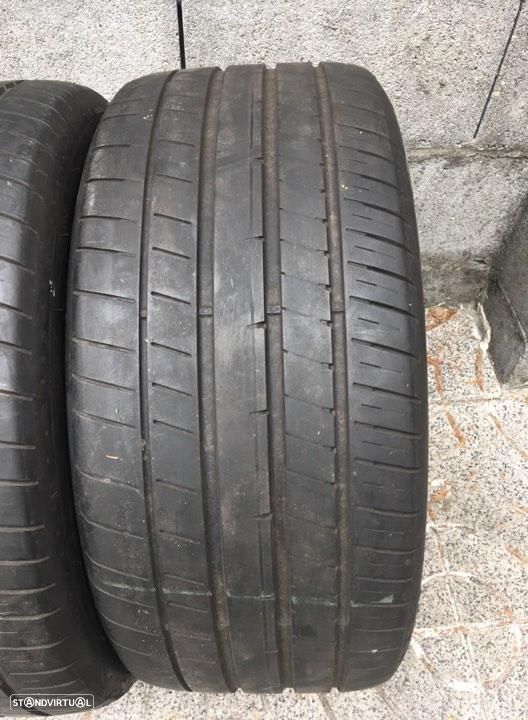 2 pneus 285/40/20 Dunlop Sport Maxx RT 2 MO com mais de 70% - 2