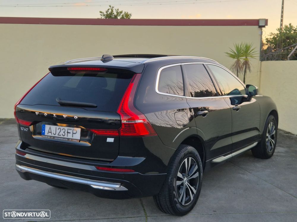 Volvo XC 60 2.0 T6 PHEV Inscription AWD - 4
