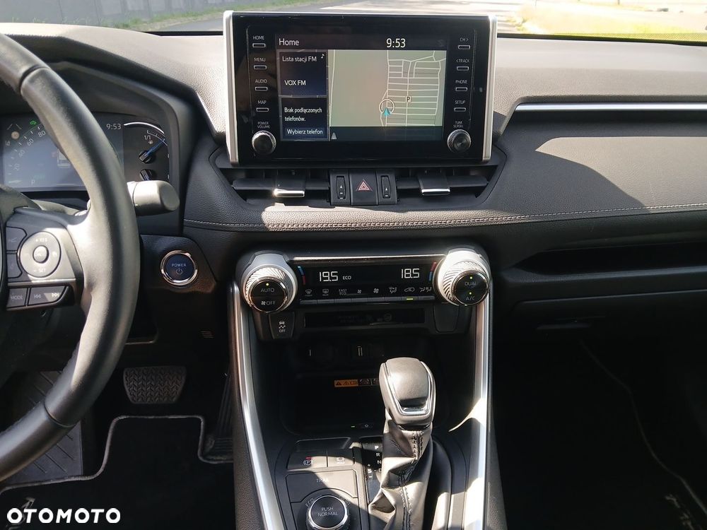 Toyota RAV4 - 32