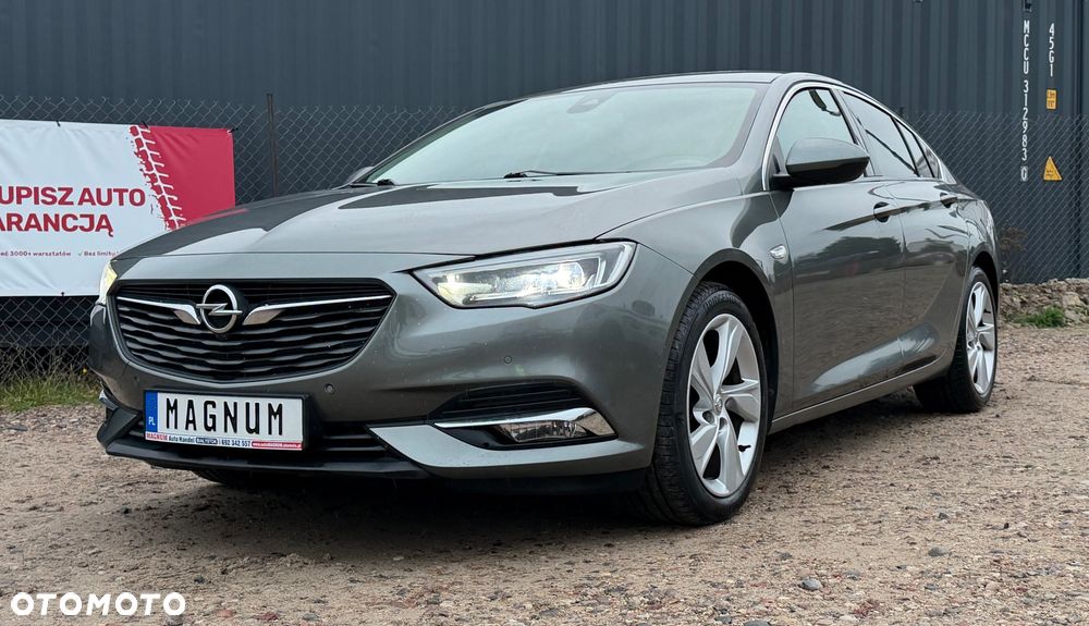 Opel Insignia 1.5 Direct InjectionTurbo Dynamic - 1