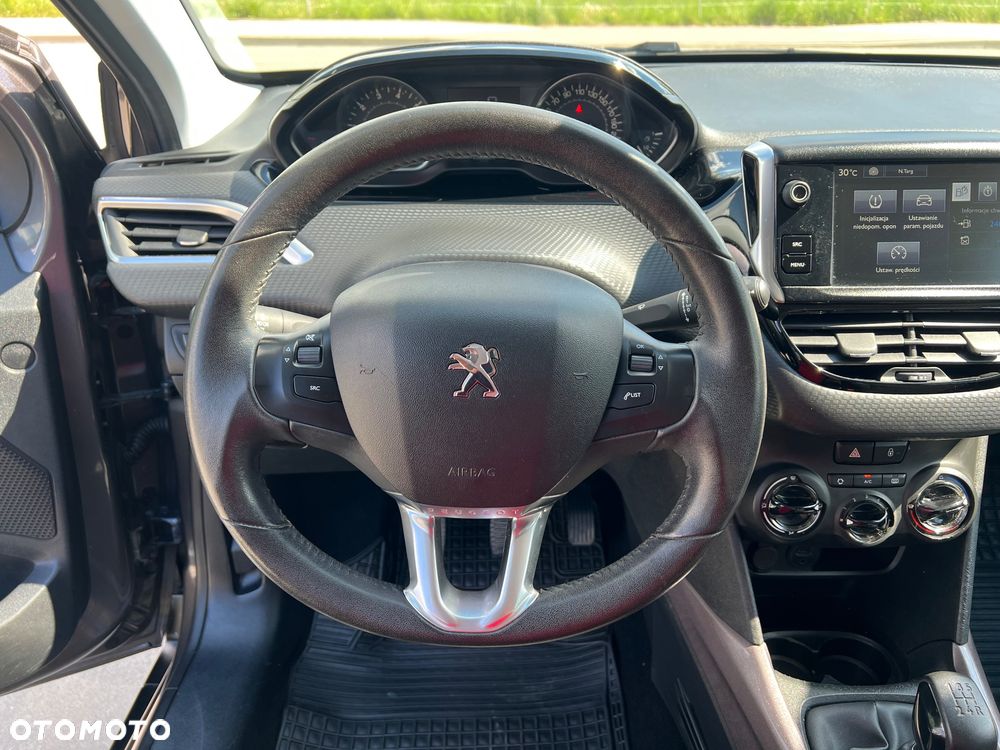 Peugeot 2008 1.2 Pure Tech Active - 13