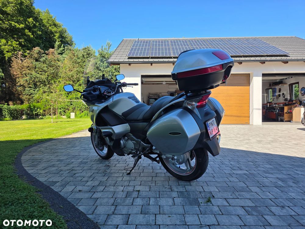 Honda NTV - 8
