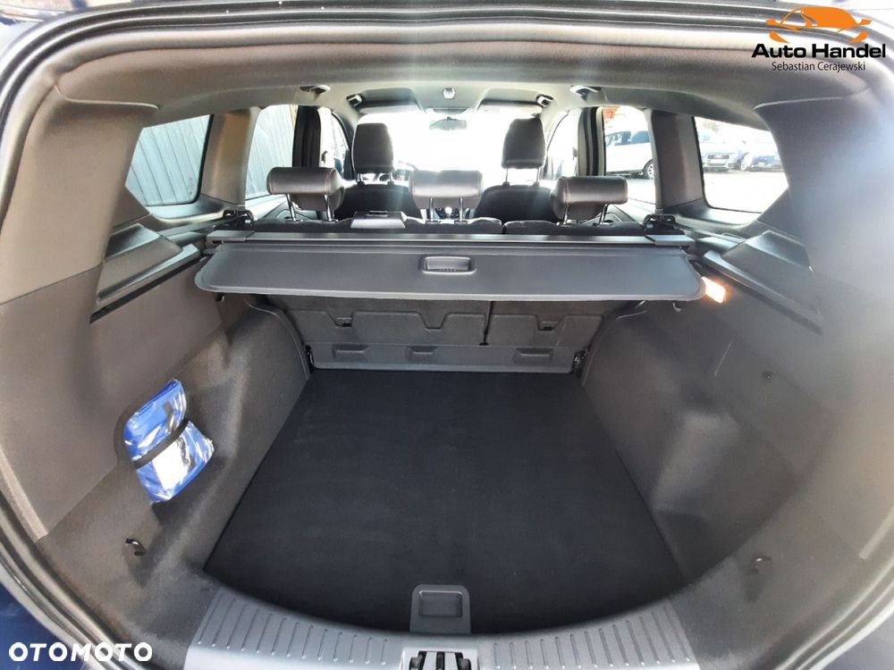 Ford Kuga 1.5 EcoBoost 2x4 ST-Line - 17