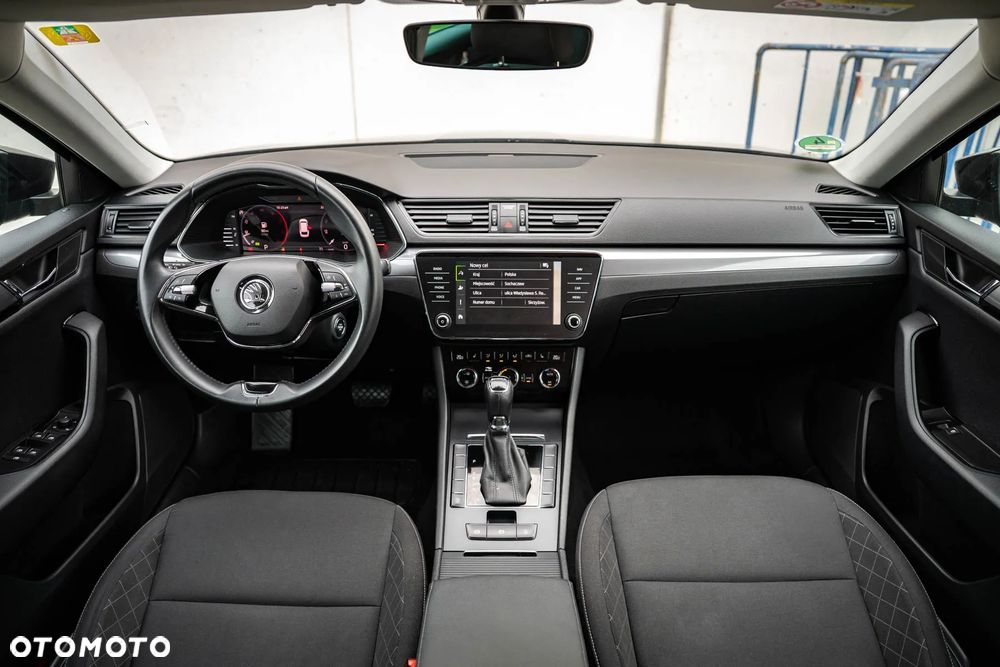 Skoda Superb 2.0 TDI Active DSG7 - 11