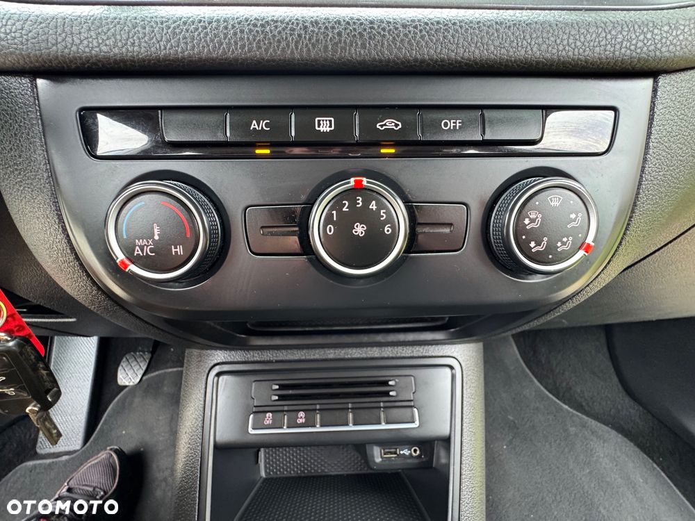 Volkswagen Tiguan - 17