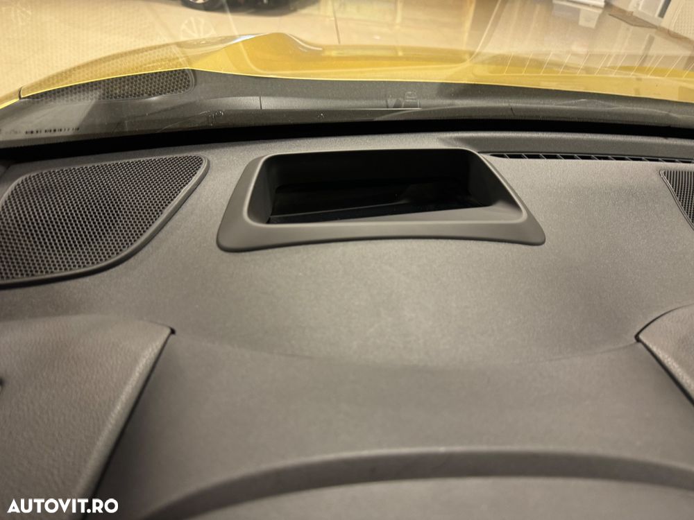 Toyota Yaris - 21
