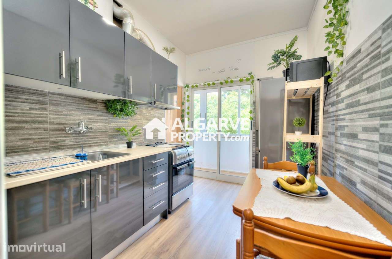 Apartamento T2 Totalmente Renovado com Acabamentos de Qualidade em Far - Grande imagem: 3/25