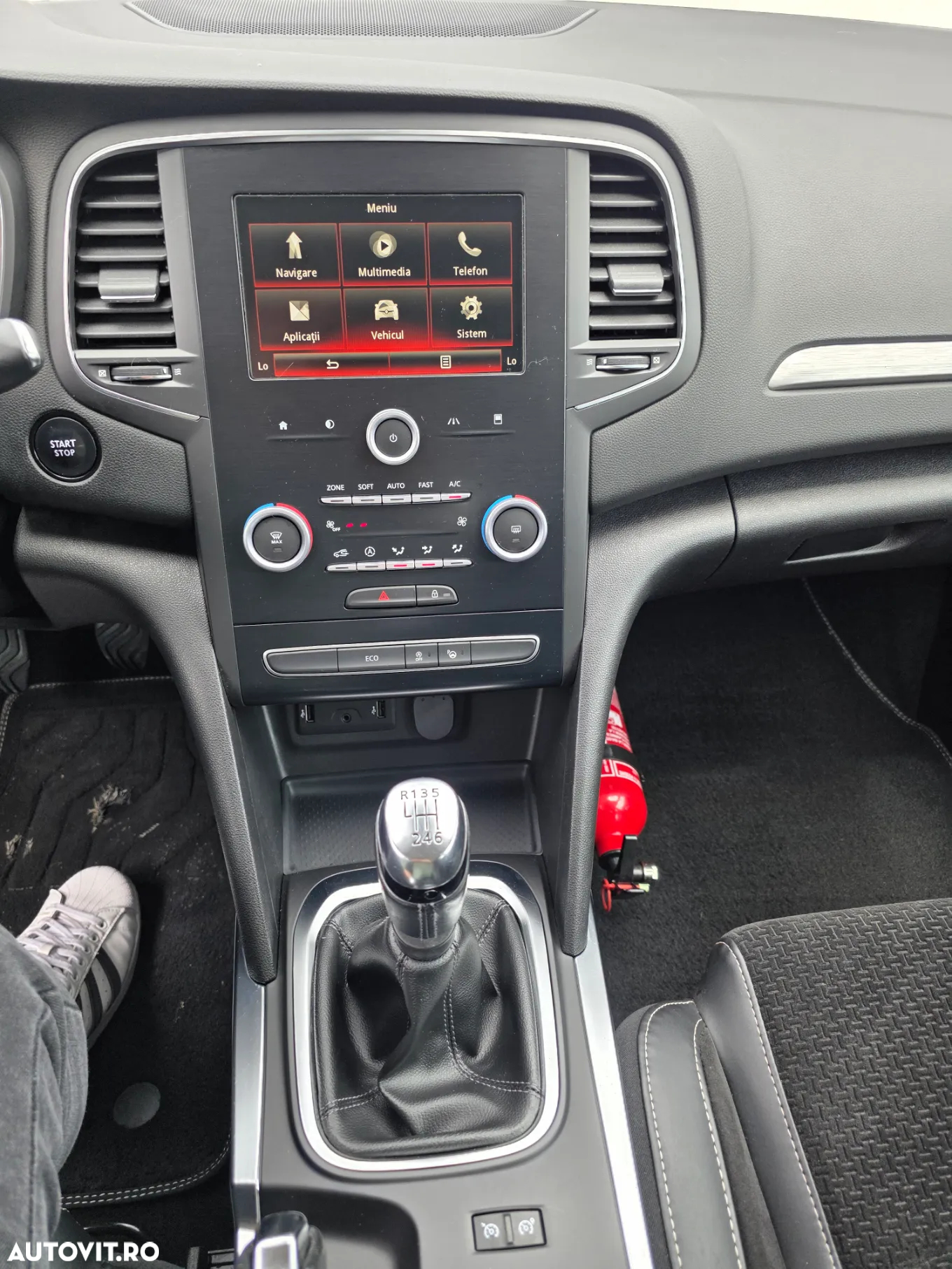 Renault Megane ENERGY TCe 130 INTENS - 23