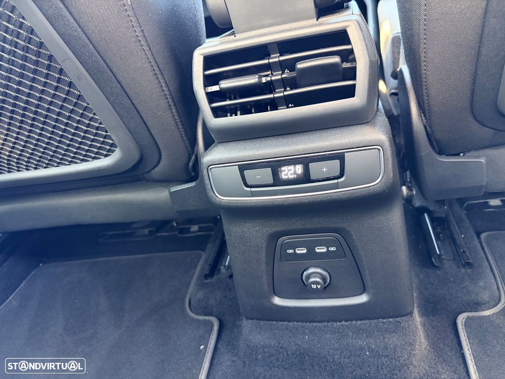 Audi Q3 Sportback - 10