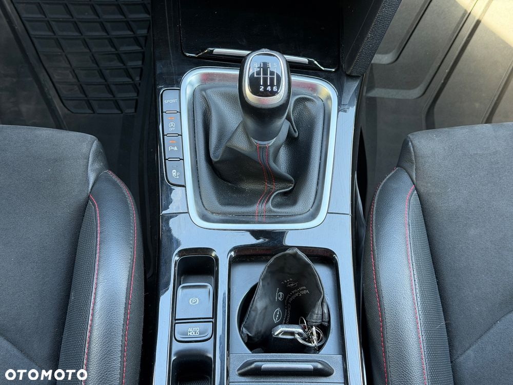 Kia ProCeed 1.6 T-GDI GT - 20