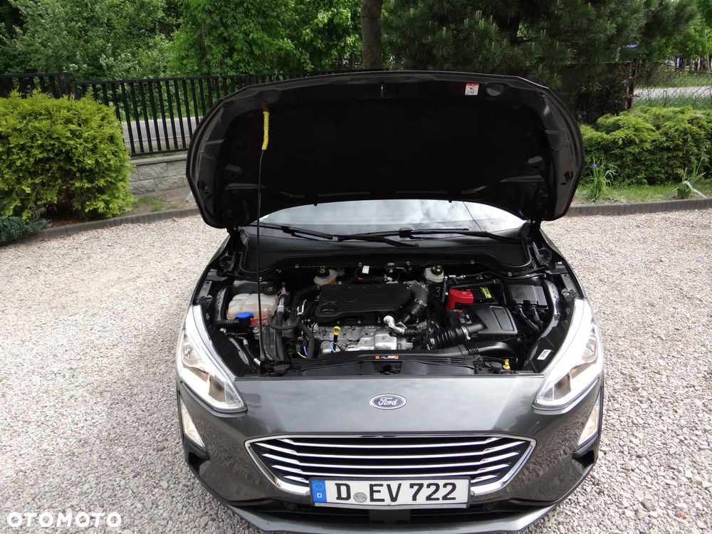 Ford Focus 1.5 EcoBlue Start-Stopp-System TITANIUM - 15