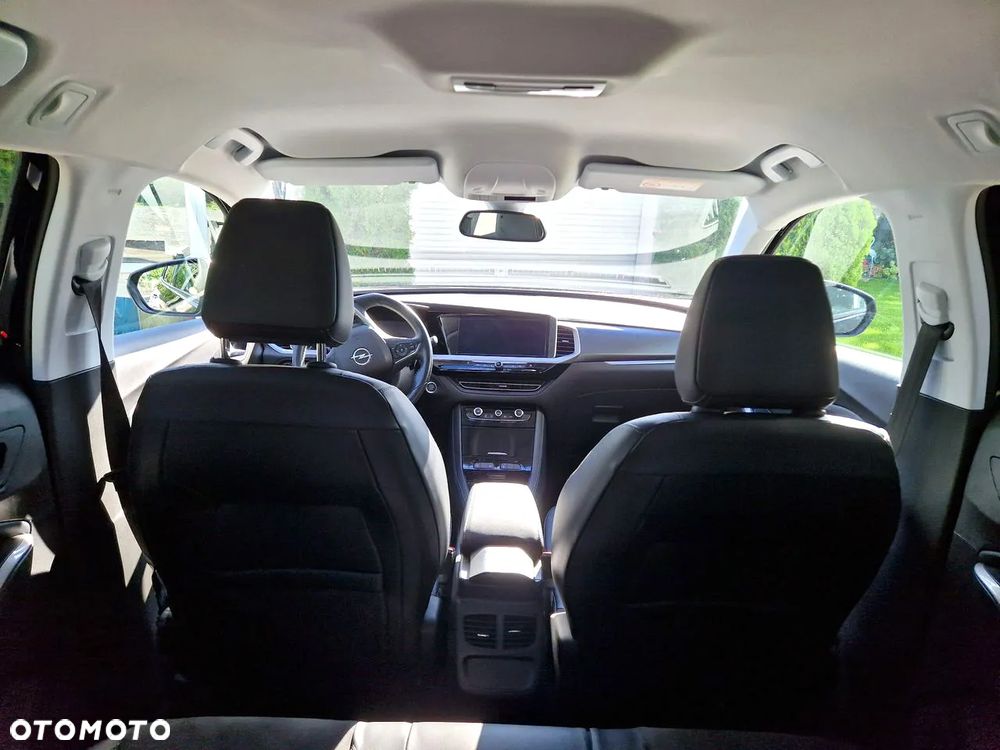 Opel Grandland 1.2 T Business Edition S&S - 16