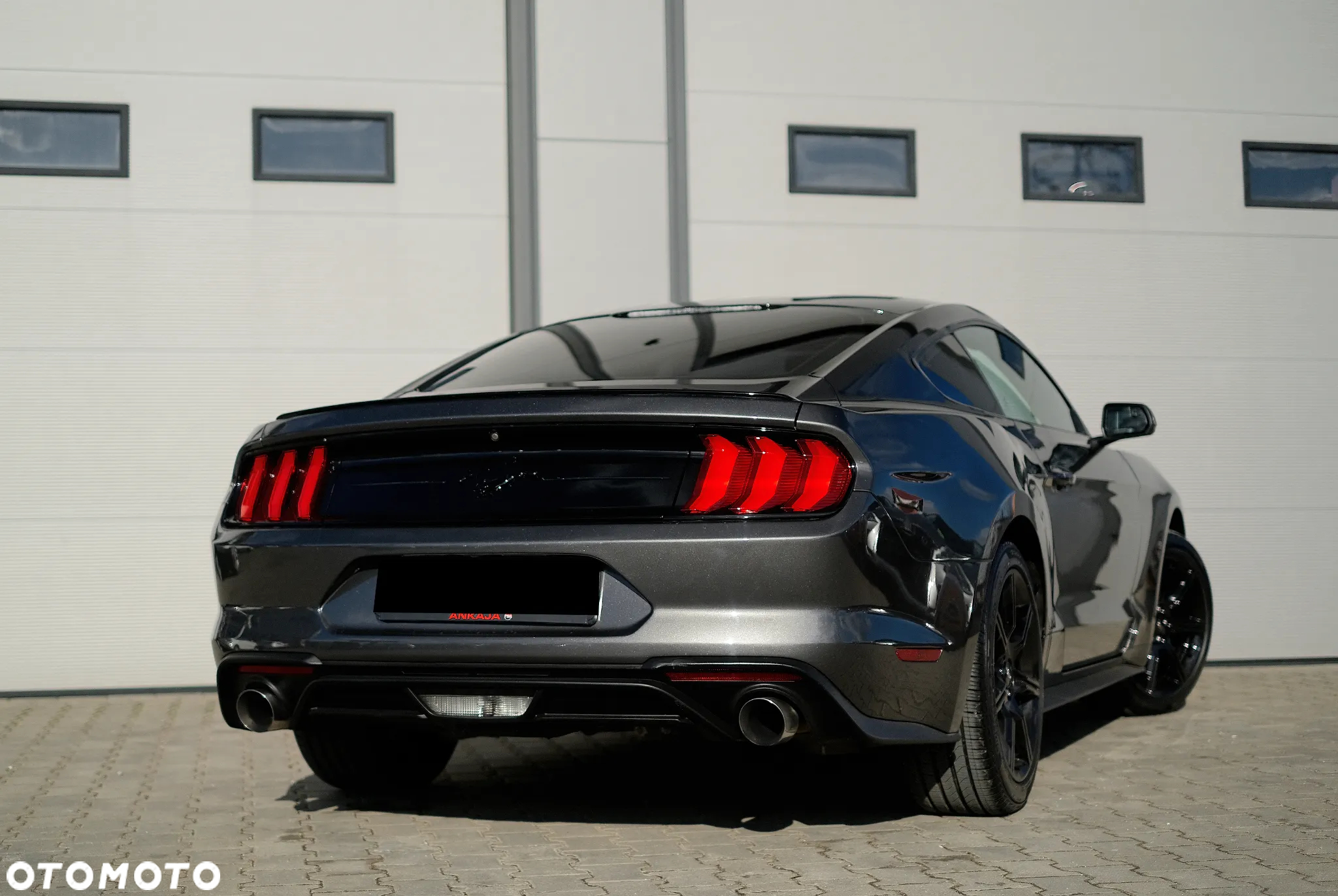 Ford Mustang Fastback 2.3 Eco Boost - 10