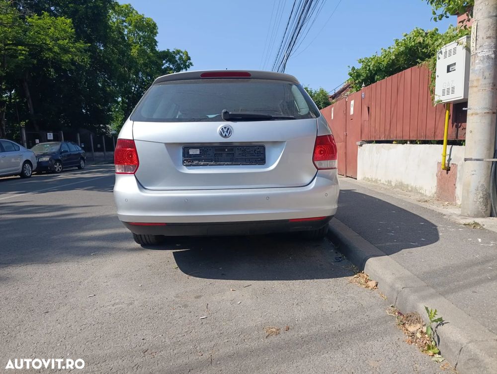 Volkswagen Golf 1.9 TDI DPF DSG Individual - 13