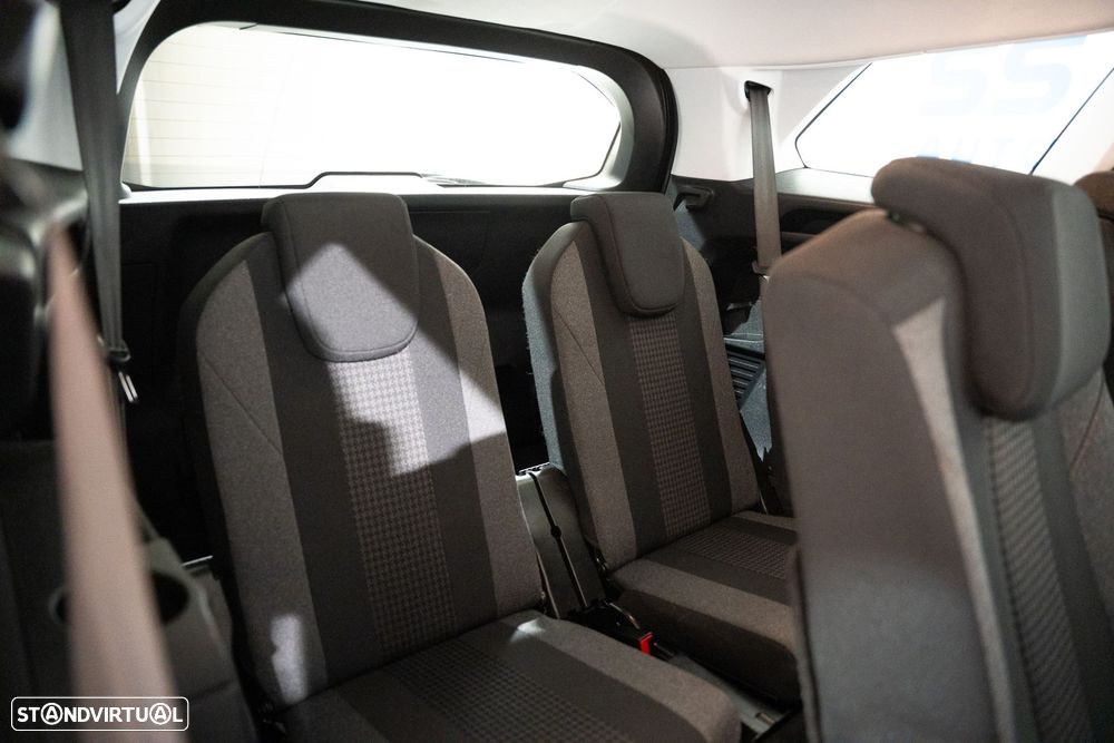 Peugeot 5008 1.2 PureTech Active - 21