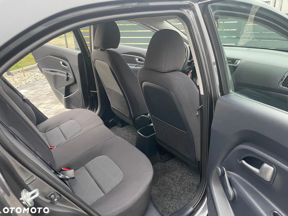 Kia Rio 1.2 Edition 7 - 8