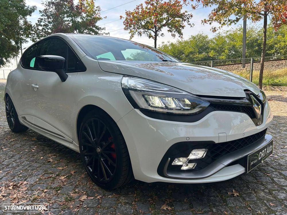 Renault Clio TCe 220 EDC R.S. Trophy - 8