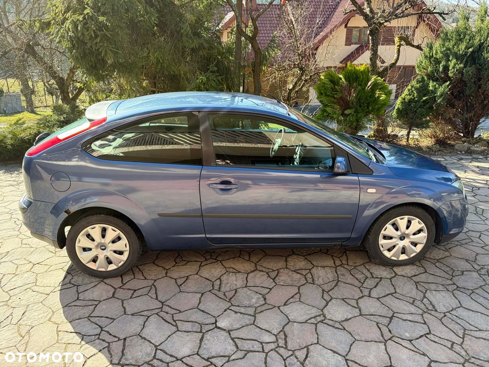 Ford Focus 1.8 TDCi Ambiente - 9