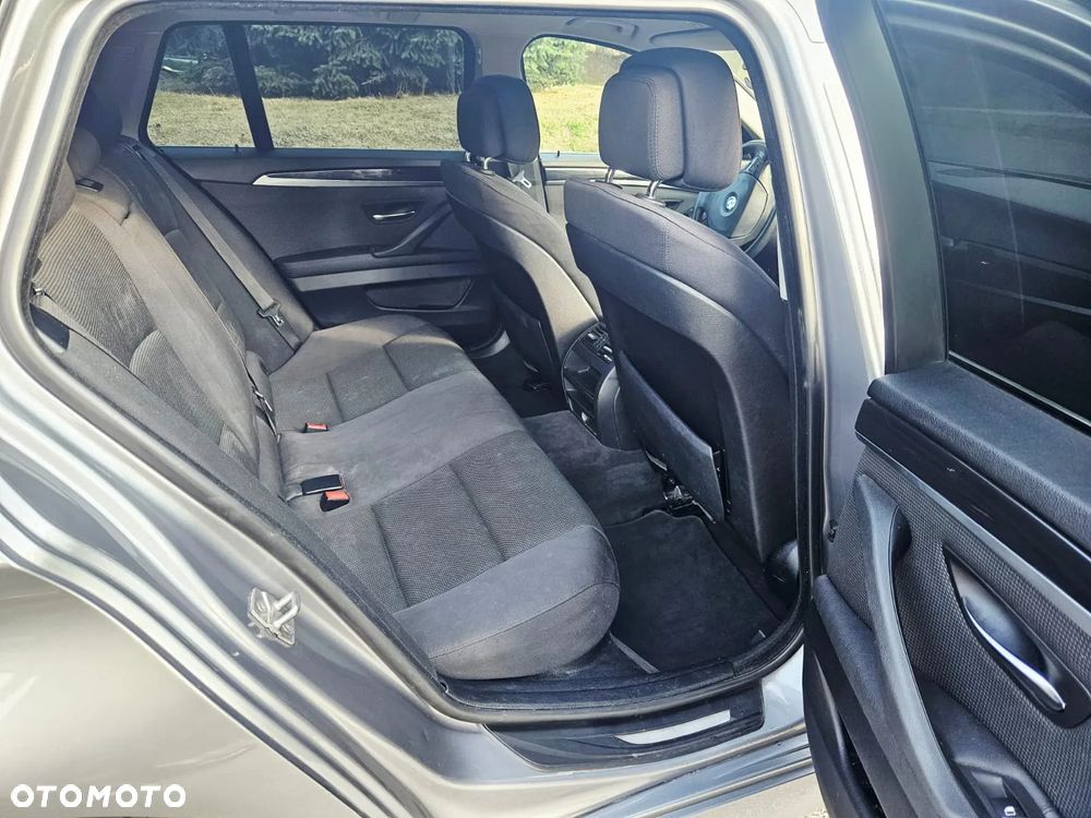 BMW Seria 5 520d - 18