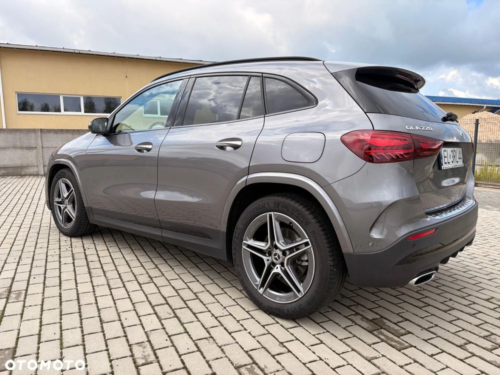 Mercedes-Benz GLA 220 mHEV 4-Matic AMG Line 8G-DCT - 13