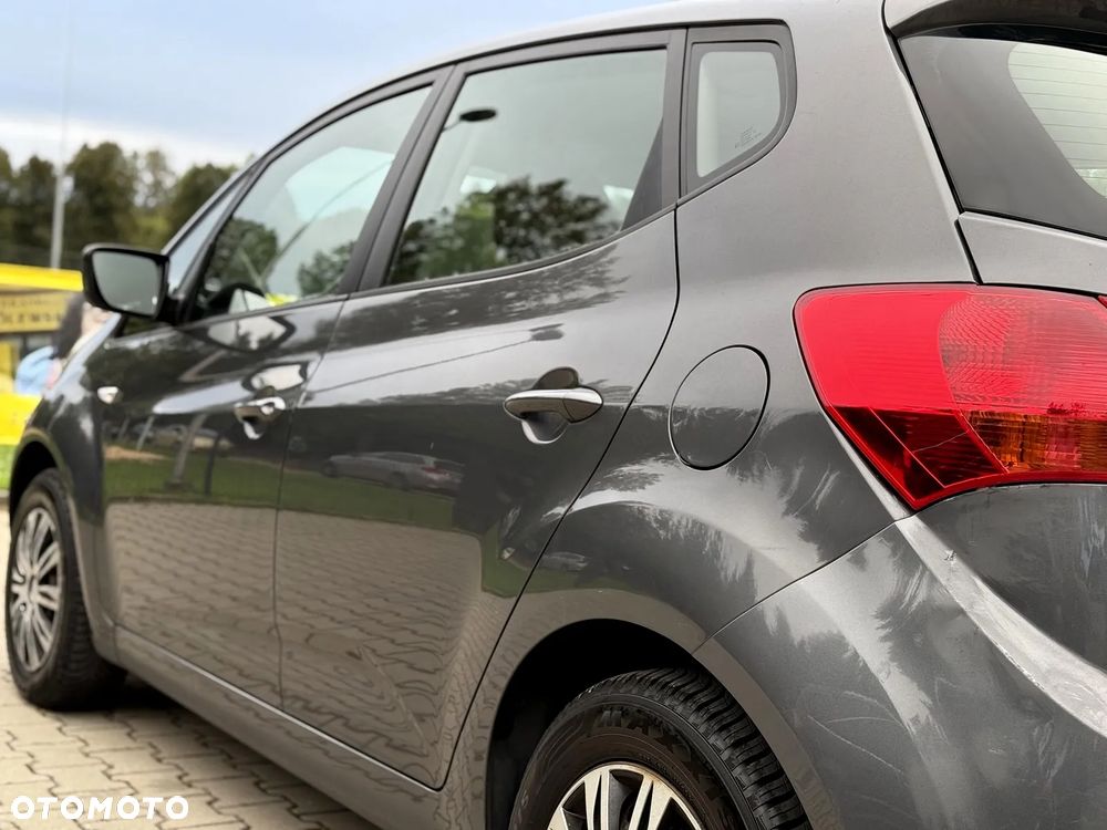 Kia Venga 1.4 CVVT Vision - 25