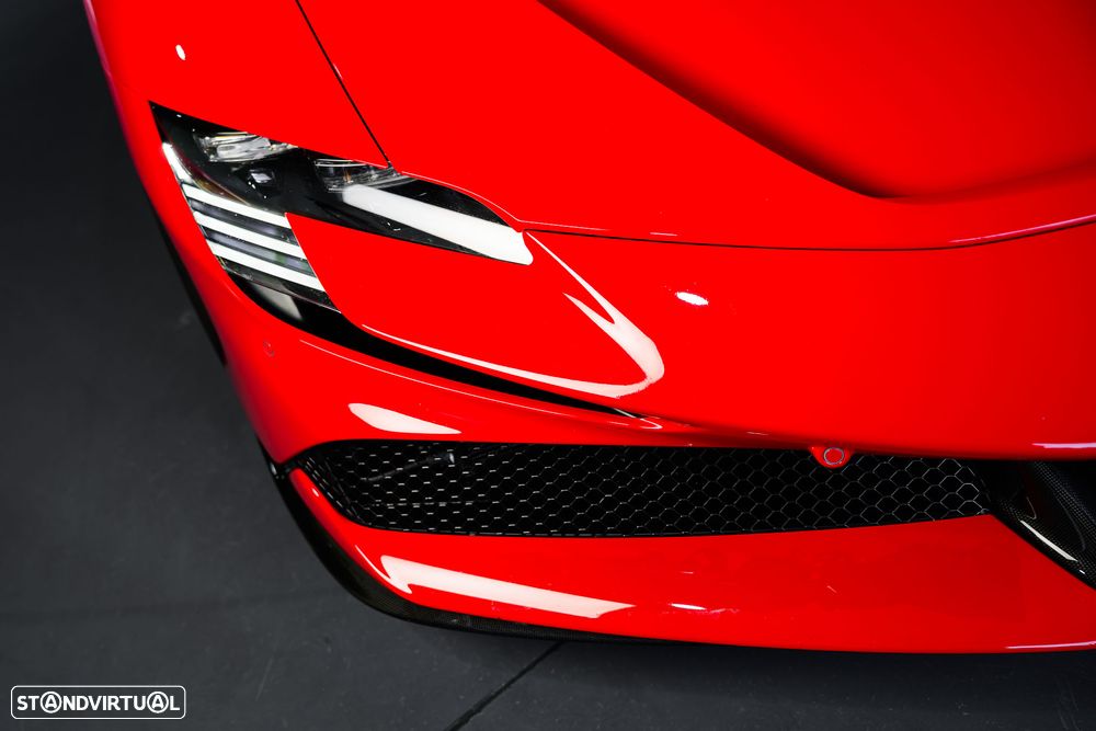 Ferrari SF90 Stradale - 4