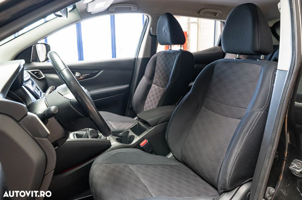 Nissan Qashqai 1.6 DCI N-Connecta - 6